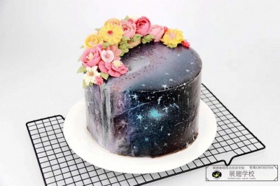 蛋糕制作難嗎？展翅教您制作蛋糕的小妙招